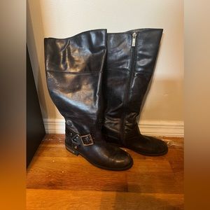 Used Black Leather Vince Camuto Boots (Size 5.5)